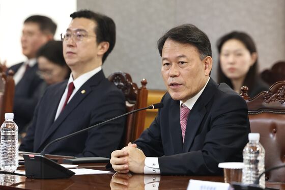 김건희특검, '명태균 게이트' 관련 윤한홍 의원 참고인 소환 통보
