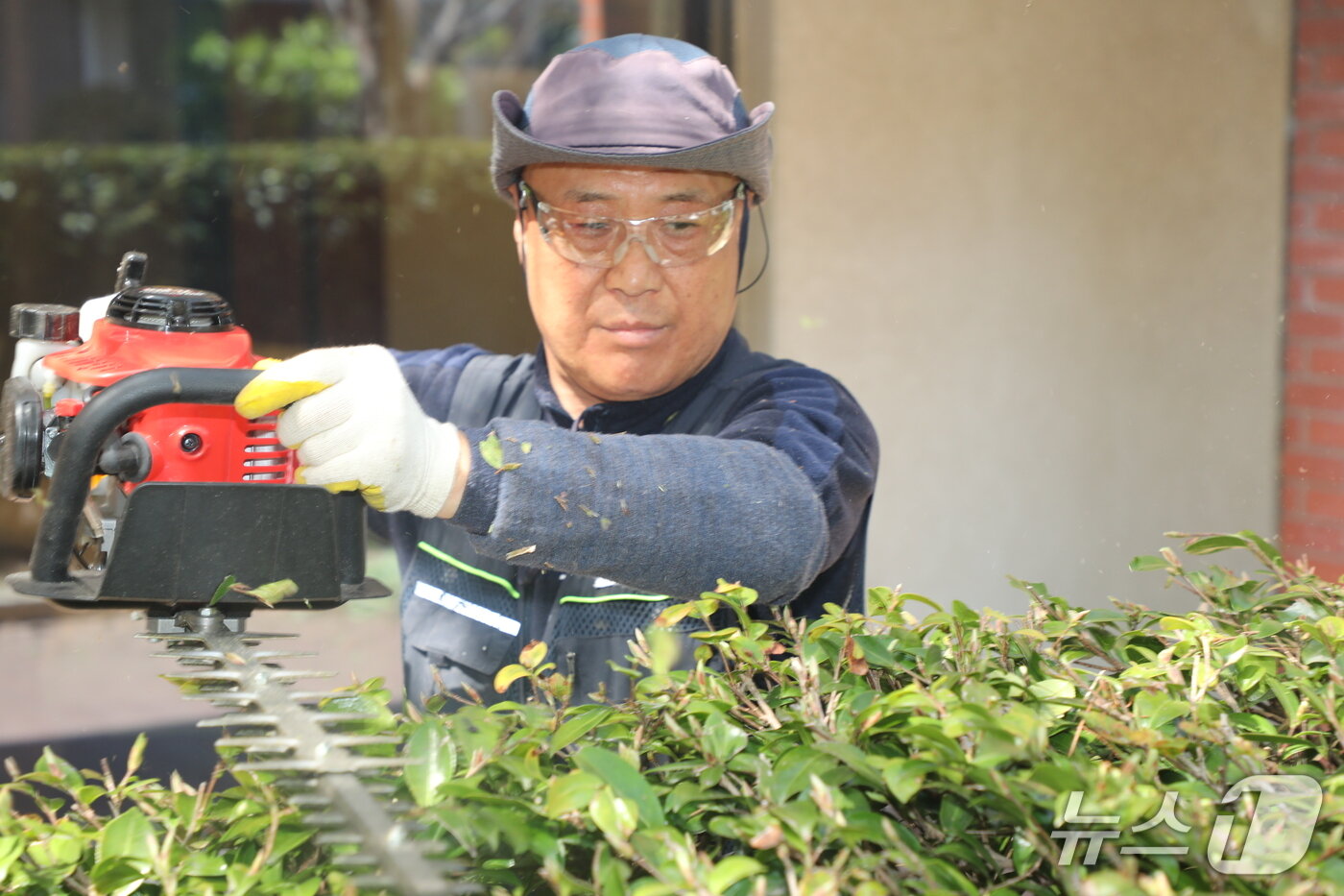 본문 이미지 - 사공건 씨.