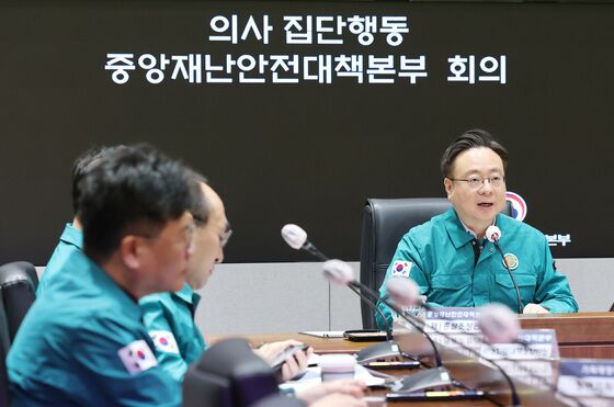 조규홍 장관 "의료개혁 중단 없어…5월 연휴 비상진료체계 유지"(종합)