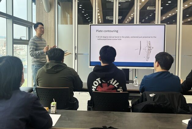 김용선 본동물의료센터 원장, 수의골관절학회 초빙 강사로 활약