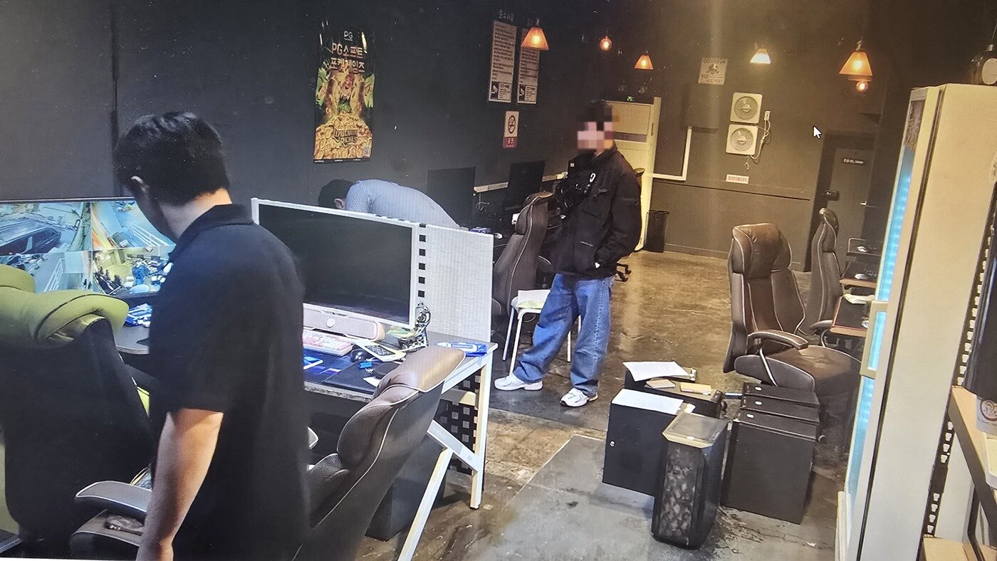 본문 이미지 - 검거된 성인PC방 내부 사진(서울경찰청 제공)