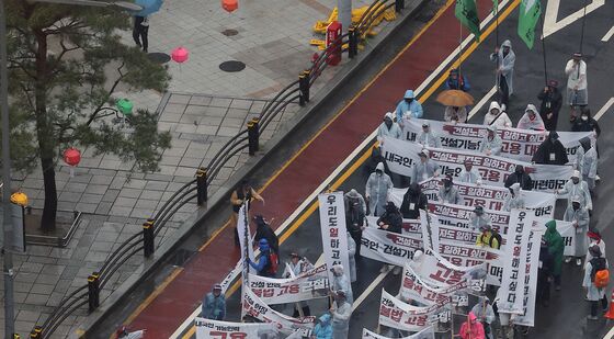 건설노조, 내국인 건설노동자 고용 안정 대책 마련 촉구 대행진