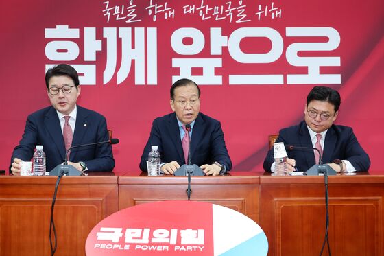 [속보] 국힘 "오늘 오후 10시 비대위…11일 오후 5시 최종 후보 확정"