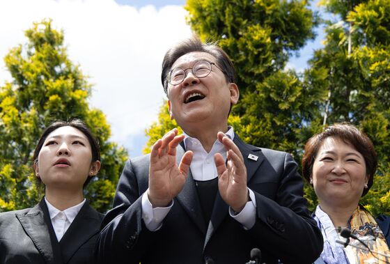 이재명 "국힘, 새벽에 친위 쿠데타…내란 후보 웃음만 나와"(종합)