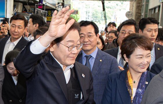 이재명, 김장하 만나 "문형배랑 꽤 가까운 친구…좋은 제자 두셨다"