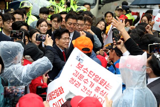 김문수 '후보 선출취소 효력정지' 가처분, 오후 5시 심문