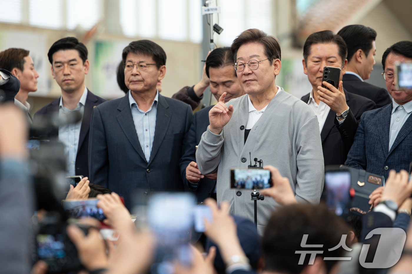 정책 발표 강진 이재명 후보