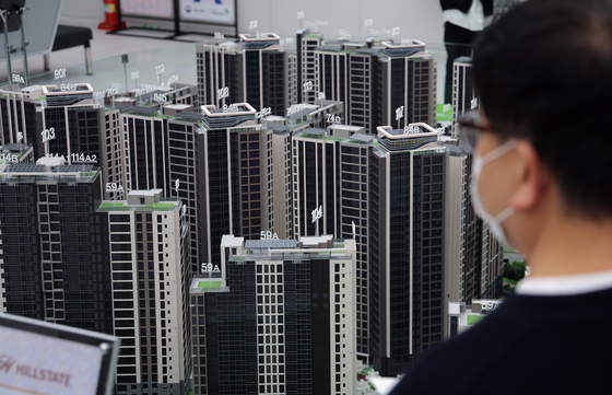 연초 청약 양극화 심화…비규제·지방 미달 속출, 서울은 수십대 1