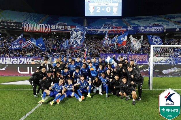 K리그2 수원, 천안 2-0 제압…8경기 연속 무패 행진