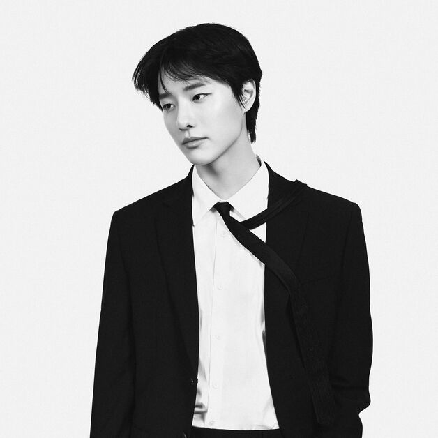 우즈 '드라우닝' 음방 1위…"감격스러운 순간, 자만 않겠다"