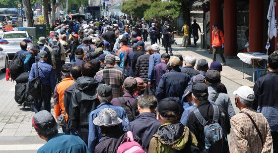 고령화에 100세이상 국민연금 수령자 200명 돌파, 최고령 111세