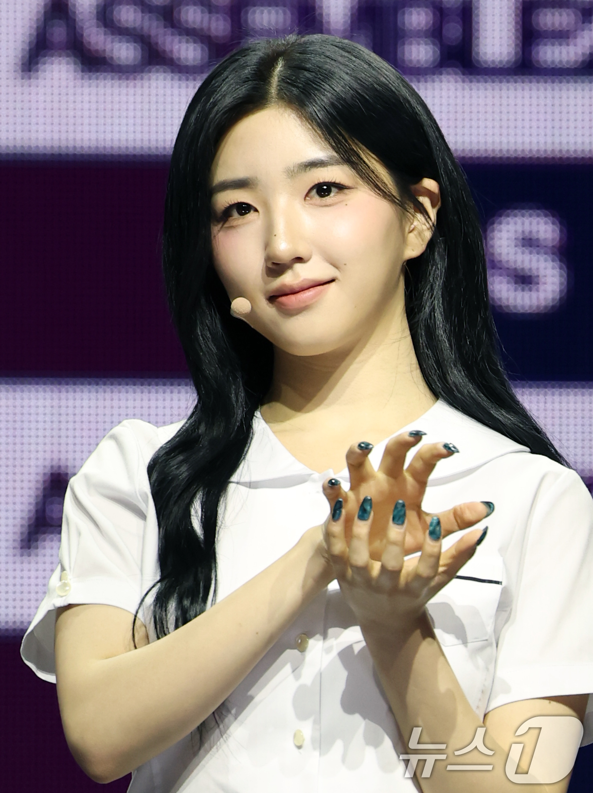 (서울=뉴스1) 권현진 기자 = 그룹 트리플에스(tripleS) 박소현이 12일 서울 용산구의 블루스퀘어에서 가진 새 앨범 'ASSEMBLE 25(어셈블25)' 쇼케이스에서 포즈를 …