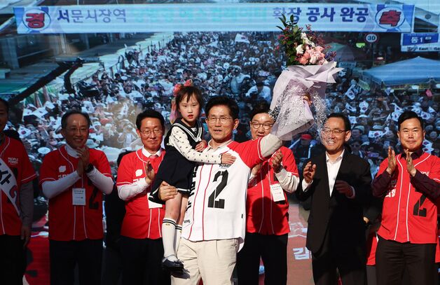 김문수 "尹 출당 조치 생각 안 해…계엄·탄핵 파도 넘어야"