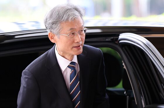 조희대 특검·탄핵 검토하는 민주당…법조계 "사법부 장악 시도"