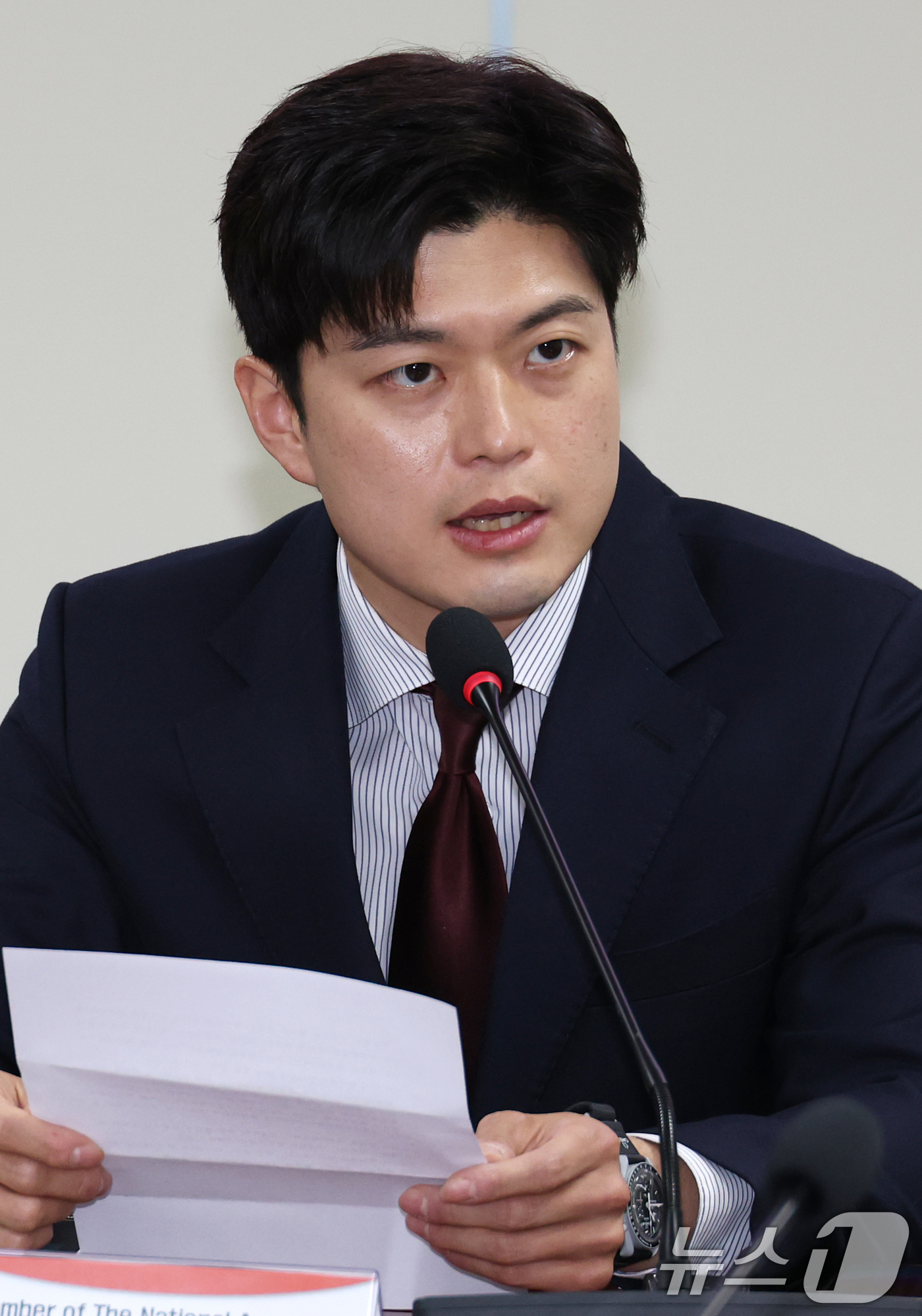 (서울=뉴스1) 이광호 기자 = 국민의힘 비상대책위원장에 내정된 김용태 의원이 13일 오전 서울 여의도 국회 의원회관에서 열린 한국-호주-베트남 석탄재 핵심광물화 사업 간담회에서 …