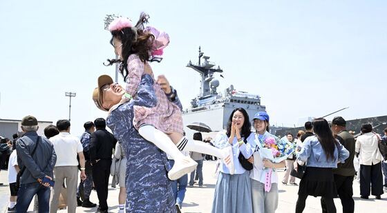 "아빠 보고 싶었어요"