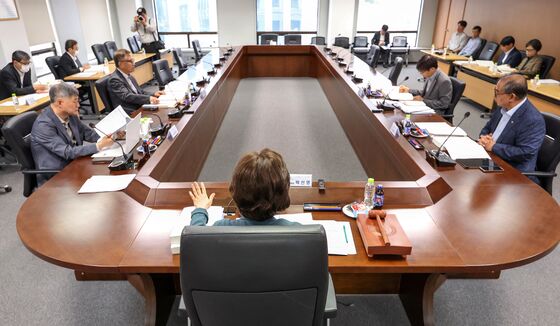 '4인 체제' 진실화해위, 납북어부 인권침해 등 21건 진실규명 의결