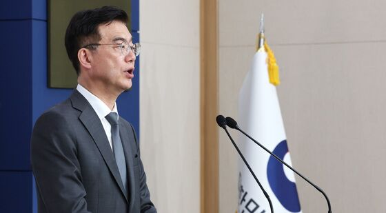 브리핑하는 이재웅 외교부 대변인