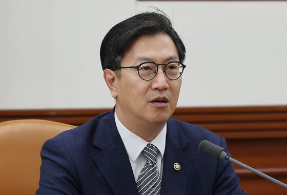 정부, 녹색국채 발행 위해 하반기 탄소중립법 개정 추진