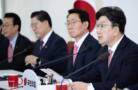 국힘, 최경환·장예찬 복당 의결…당 단합과 원팀 '명분'