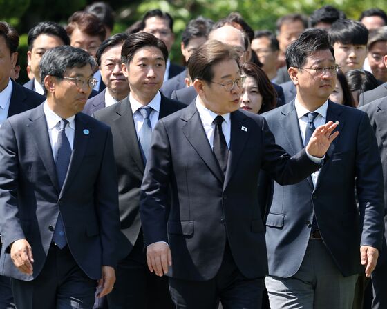 PK유세전 돌입, 이재명 "尹 제명해야" 김문수 "위기 진앙은 李"