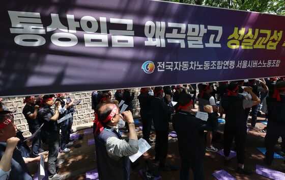 서울시 "마을버스 운수사, 파업 주체 아냐…운행중단 시 처분"