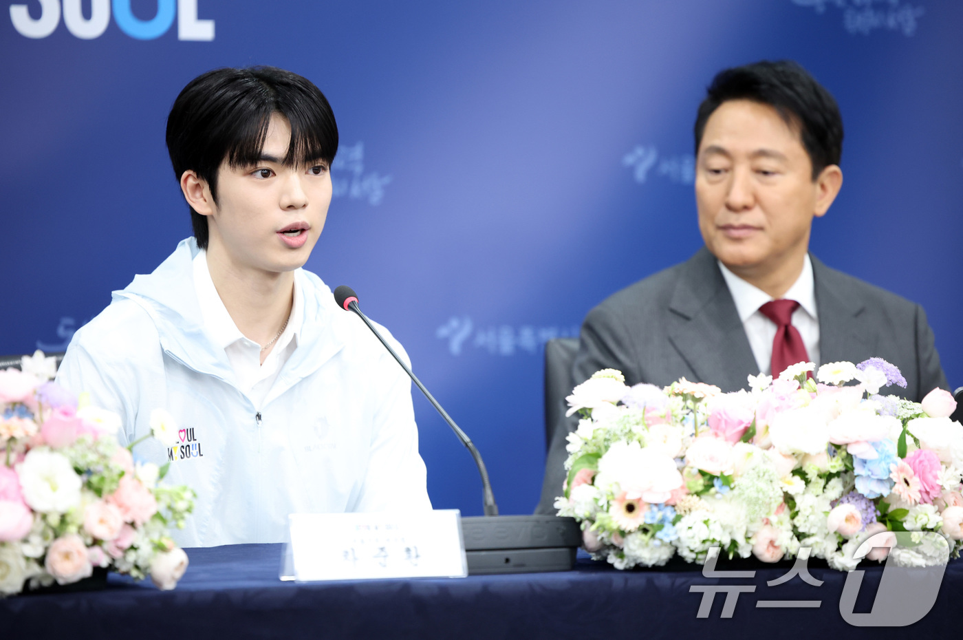 (서울=뉴스1) 김성진 기자 = 피겨 스케이팅 선수 차준환이 14일 오전 서울시청에서 열린 시울시청 피겨팀 입단식에서 입단 소감을 전하고 있다. (공동취재) 2025.5.14/뉴스 …