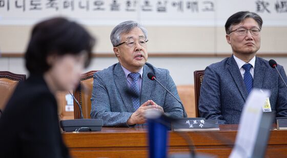 서보학 교수 '의원 질의에 답변'