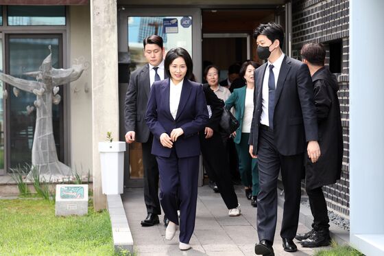광주 찾은 김혜경 여사 "계엄 때 '5·18 어머니들' 생각 많이 나"