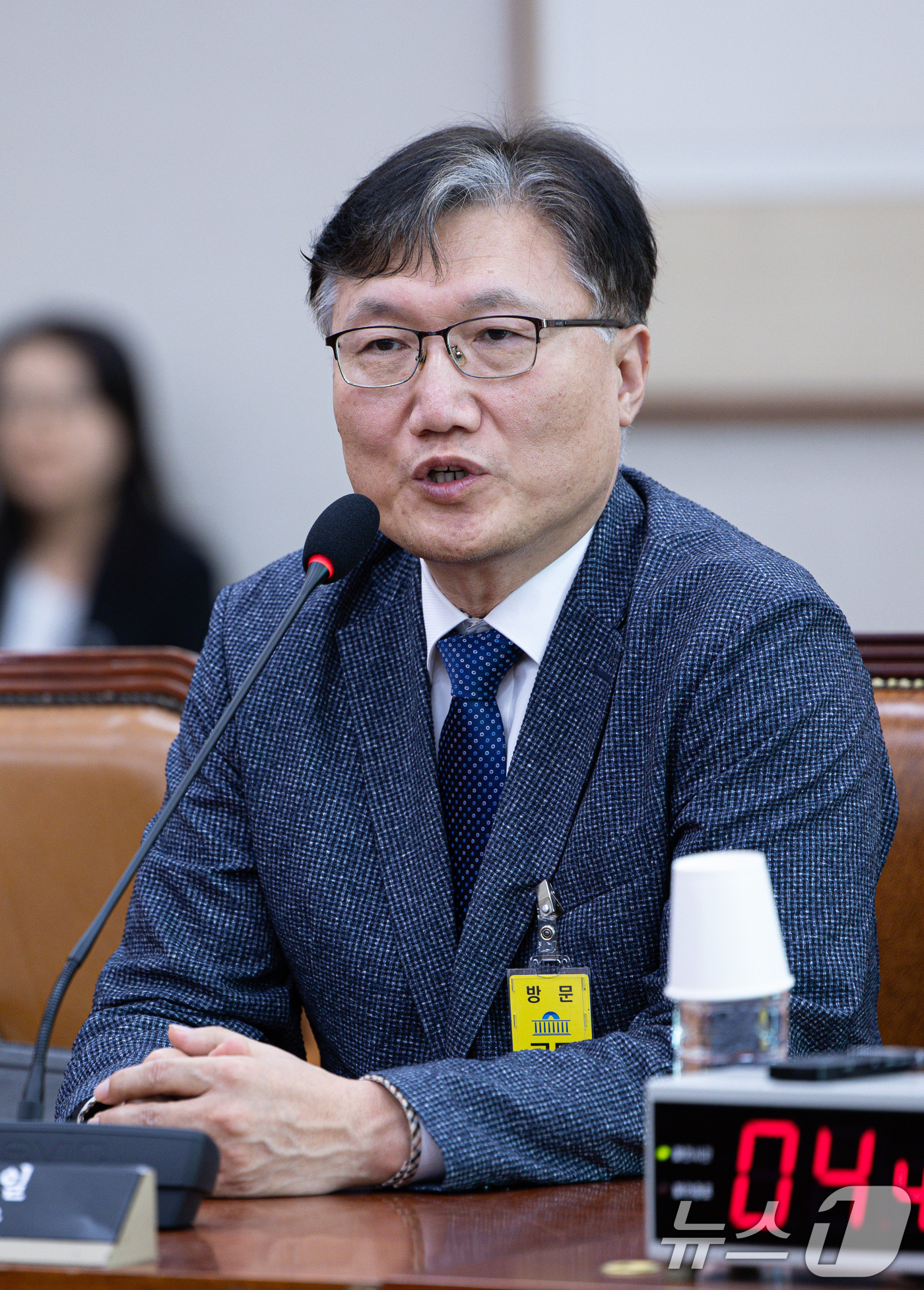 (서울=뉴스1) 이재명 기자 = 이준일 고려대학교 법학전문대학원 교수가 14일 오후 서울 여의도 국회 법제사법위원회에서 열린 조희대 대법원장 등 사법부의 대선개입 의혹 진상규명 청 …