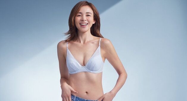 '추성훈♥' 야노 시호, 과감 속옷 화보…48세에도 독보적 몸매 '볼륨감'