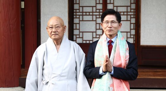 통도사 방문한 김문수 후보