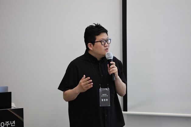 "필름으로 시작해 터치시대, 기술 발전이 창작 영역 넓힌다"