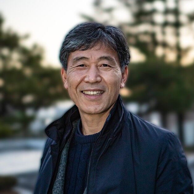 '충북서 단 3명만 수상' 엄재민 제천 대제중 교사, 대한민국 스승상