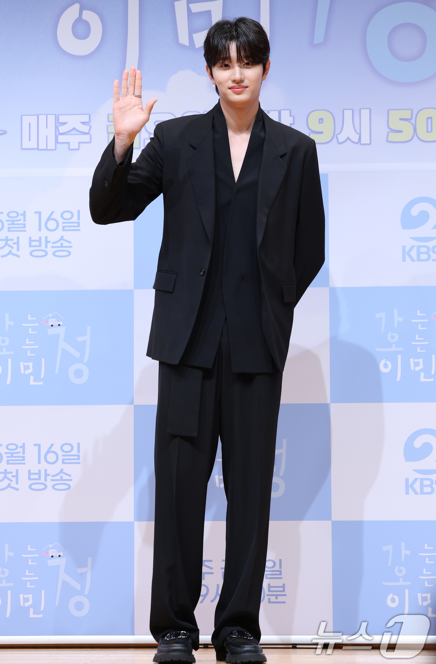 (서울=뉴스1) 권현진 기자 = 배우 김재원이 16일 오전 서울 영등포구 여의도동 KBS 아트홀에서 열린 KBS 2TV 새 예능 프로그램 '가는정 오는정 이민정'(이하 '가오정') …