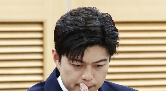 고민하는 김용태 비대위원장