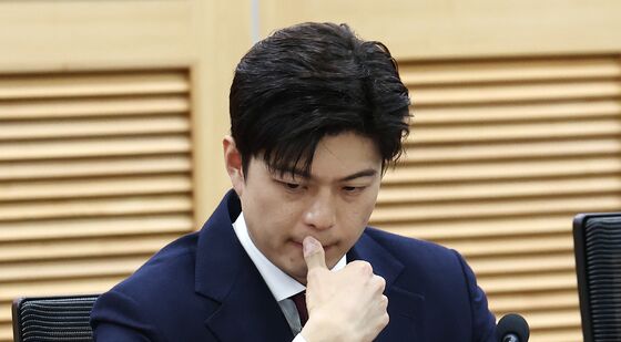 고심하는 김용태 비대위원장