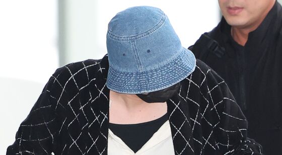 지드래곤, 의상점검