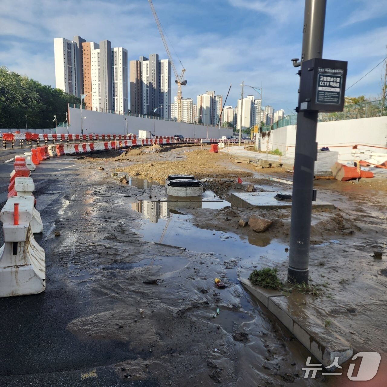 본문 이미지 - 침수현장(경기도소방재난본부 제공.재판매 및 DB금지)