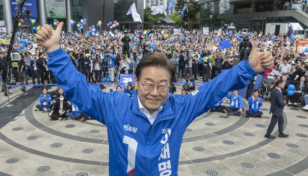 이재명 "尹, 탈당 아닌 제명했어야…석고대죄 않는 미봉책"