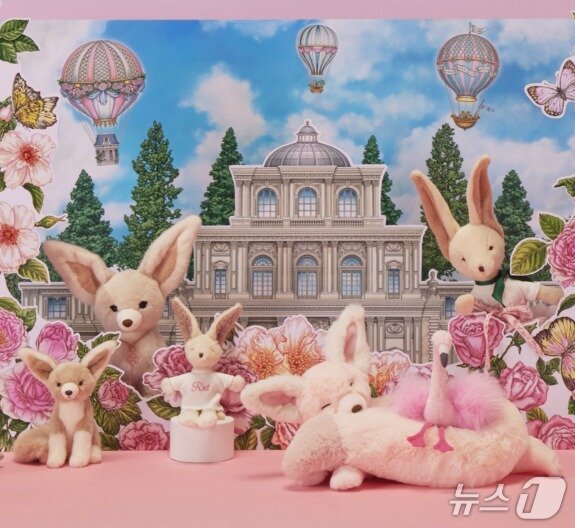 본문 이미지 - 에버나우&#40;@everland.now&#41; 인스타그램 채널에 올라온 굿즈 영상&#40;에버랜드 제공&#41;