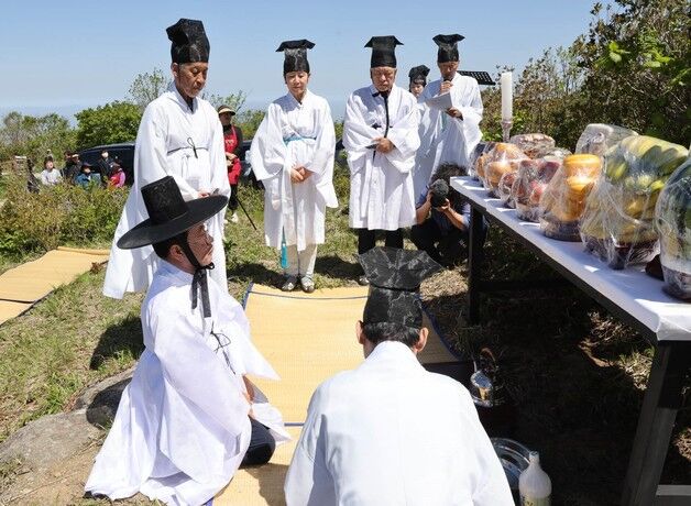 '철쭉제 첫 공식 행사' 단양군, 22일 소백산 산신제 봉행