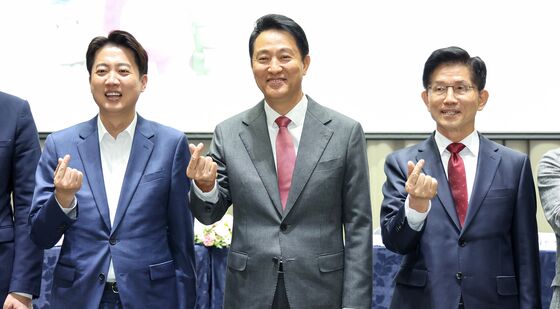 이준석·오세훈·김문수 '활짝 웃으며'