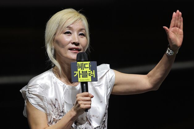 '62세 헤다' 이혜영 "관객과 하나 돼 작품 만들 때 나이 문제 안 돼"