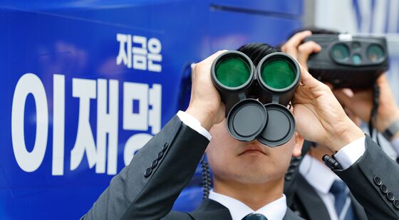 이재명 유세 현장 '경호 강화'