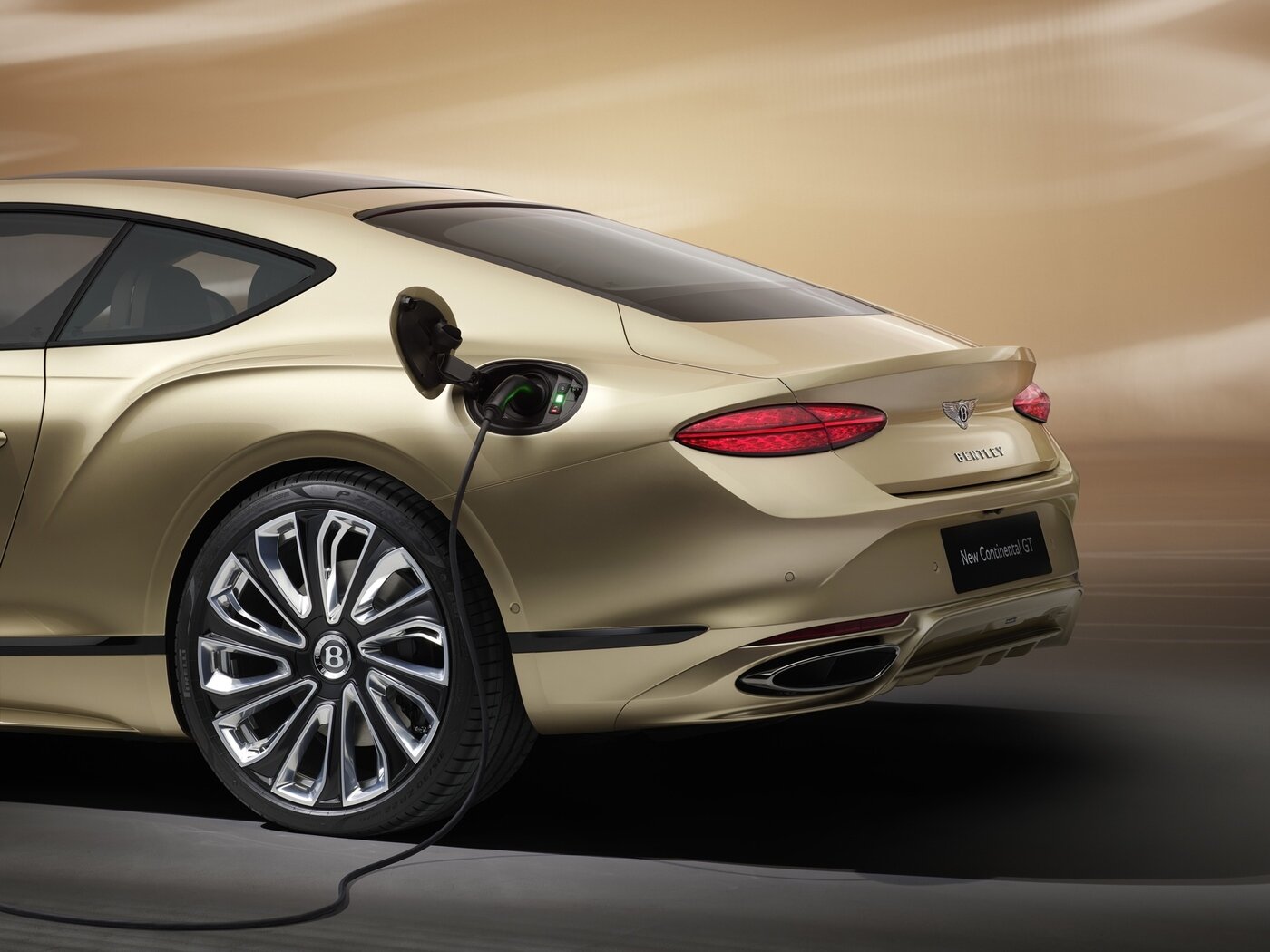 본문 이미지 - 벤틀리 '더 뉴 컨티넨탈 GT' 뮬리너 외관<자료사진>(벤틀리모터스코리아 제공).