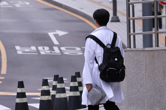 의사 국가시험 불합격 뒤 채점기준 요구…法 "공개 땐 시험 존립 위험"