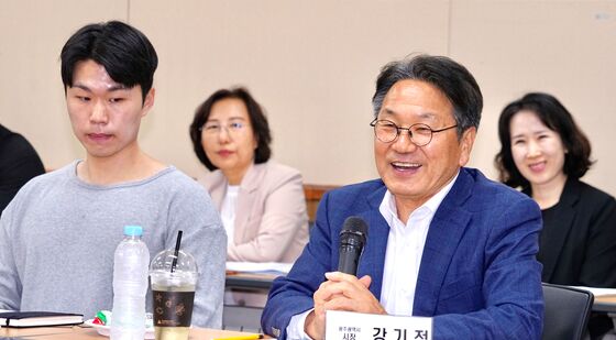 강기정 시장, 중소 청년창업기업 근로자 투표 보장 약속