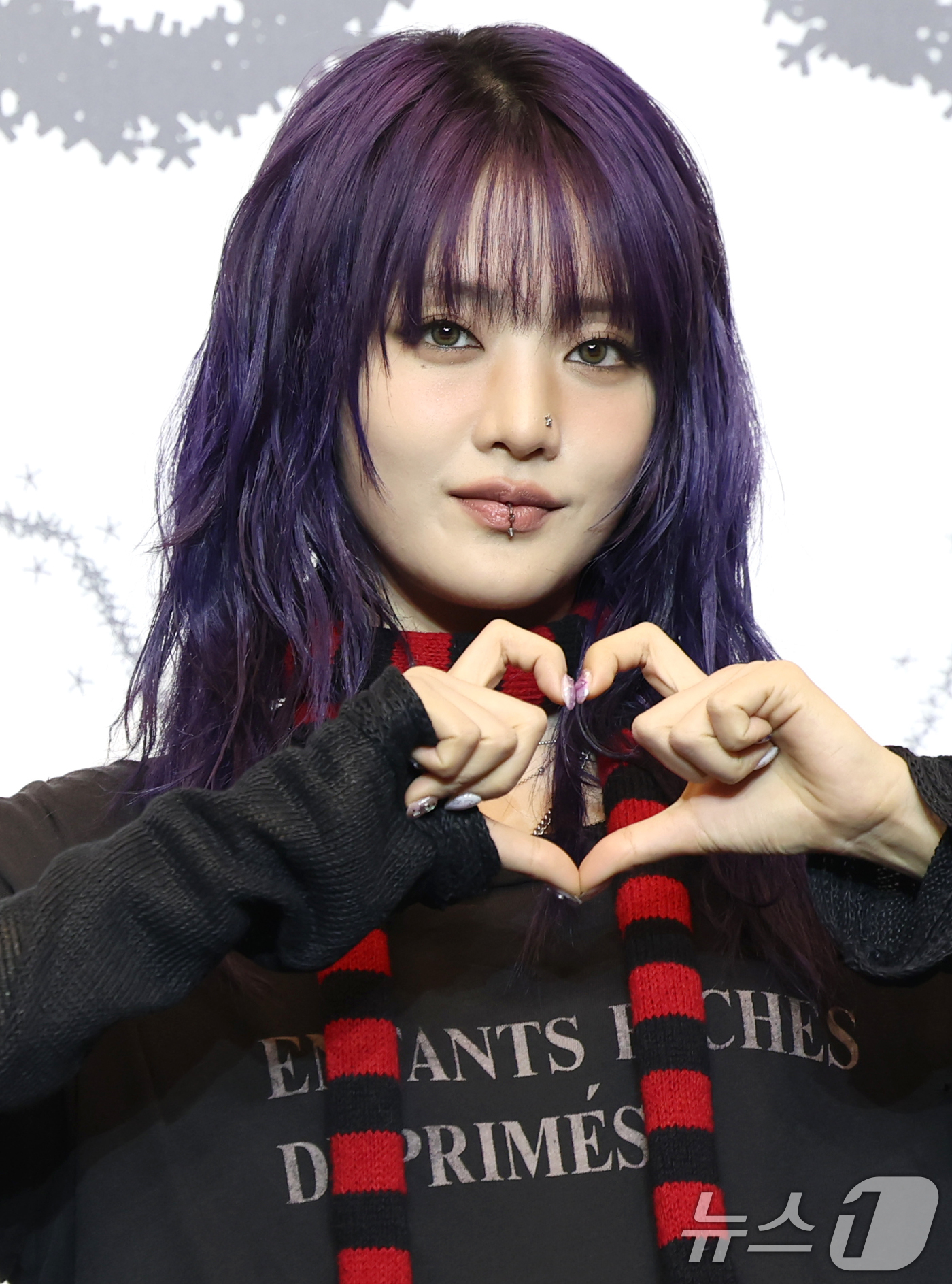 (서울=뉴스1) 권현진 기자 = 그룹 '아이들(i-dle)' 민니가 19일 오후 서울 강남구 조선팰리스 서울 강남에서 열린 미니 8집 '위 아(We are)’ 기자간담회에 참석해 …