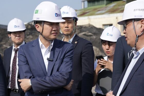 이준석, 사흘째 광주 "계엄 위로"…강기정 "AI·모빌리티 산업 도와달라"